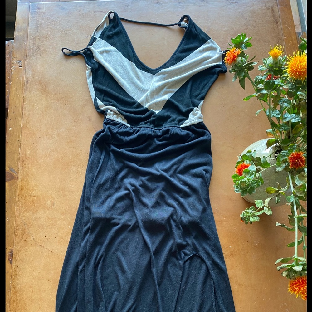 Woodleigh Linen Maxi Dress